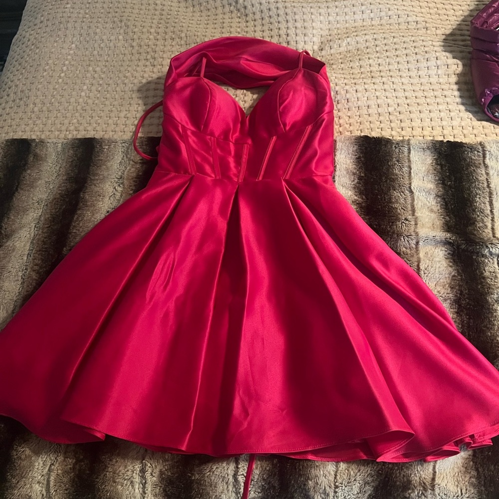 hot pink dress